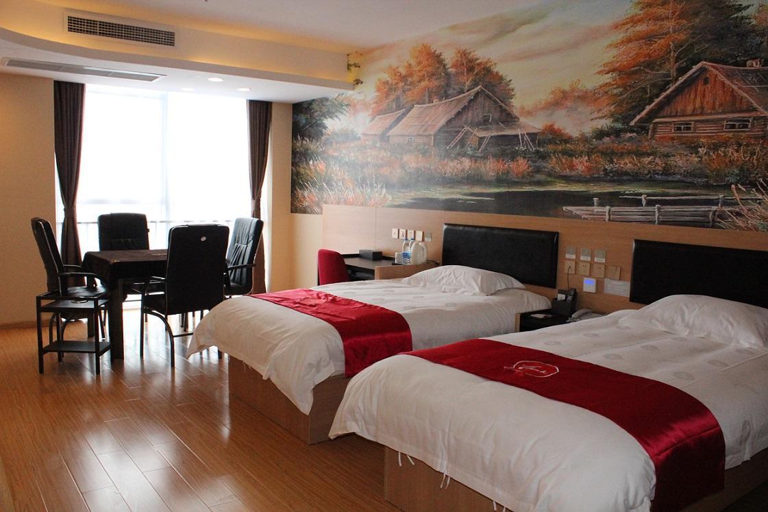 Thank Inn Plus Hotel Sichuan Neijiang Hongxing Red Star Macalline Ngoại thất bức ảnh